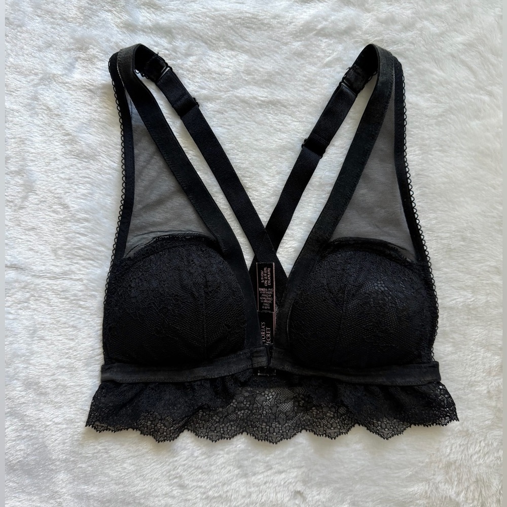 Victoria’s Secret Elegant Black Lace & Velvet Bralette Size Small